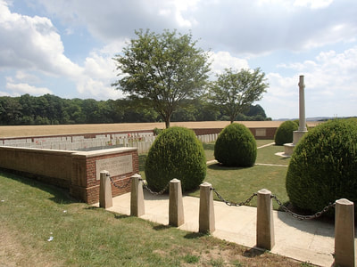 Hangard Wood British Cemetery
