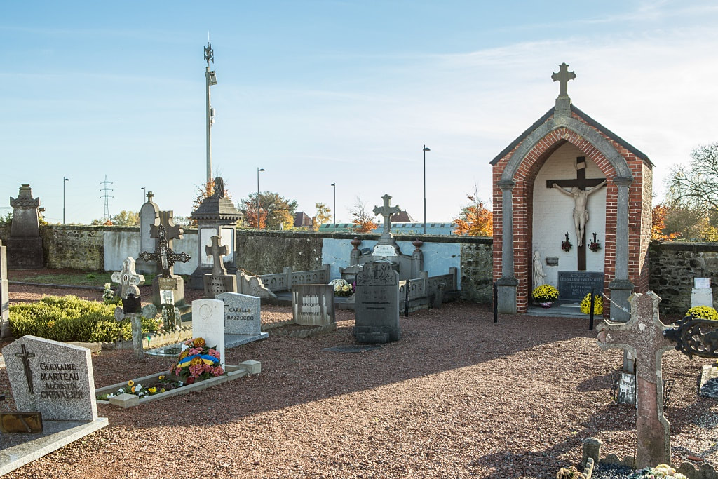 Hautrage Communal Cemetery