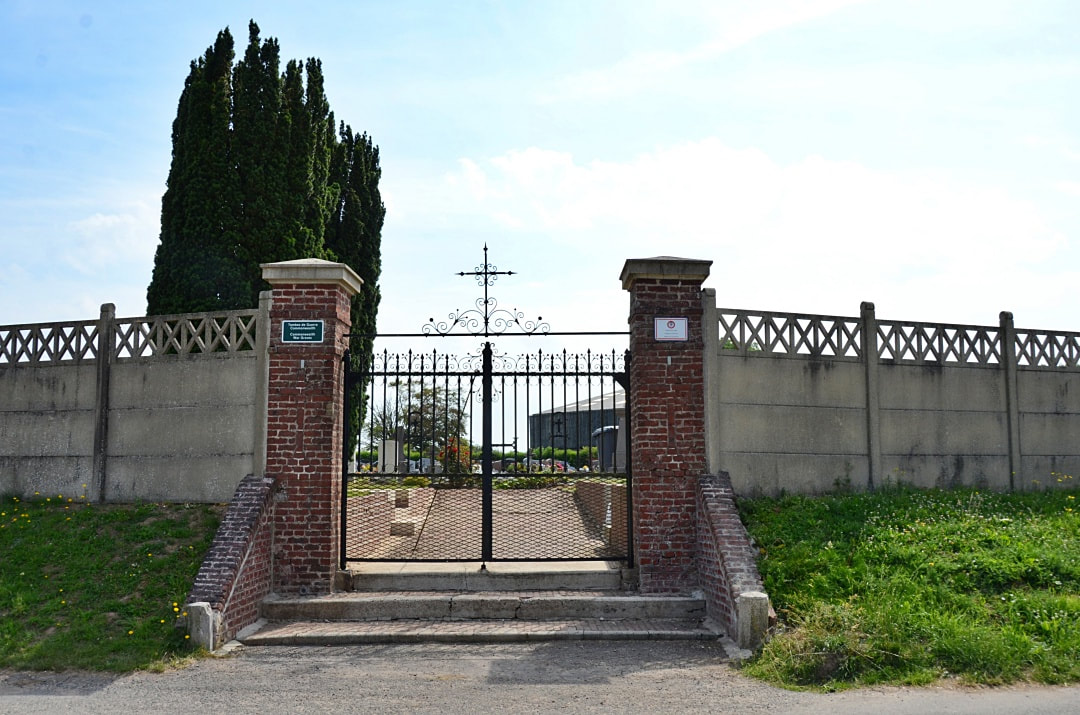 Hébuterne Communal Cemetery