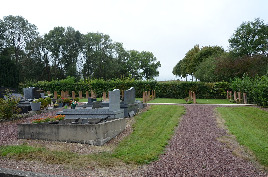 Hem Communal Cemetery, Somme