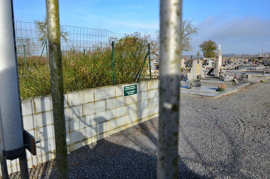 Houdain-lez-Bavay Communal Cemetery