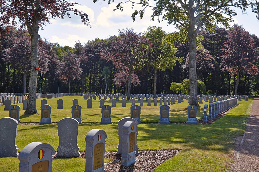 HOUTHULST BELGIAN MILITARY CEMETERY