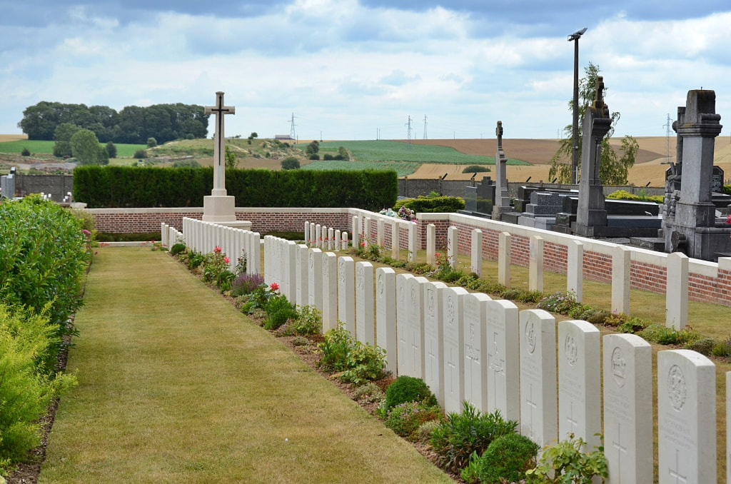 Inchy Communal Cemetery Extension