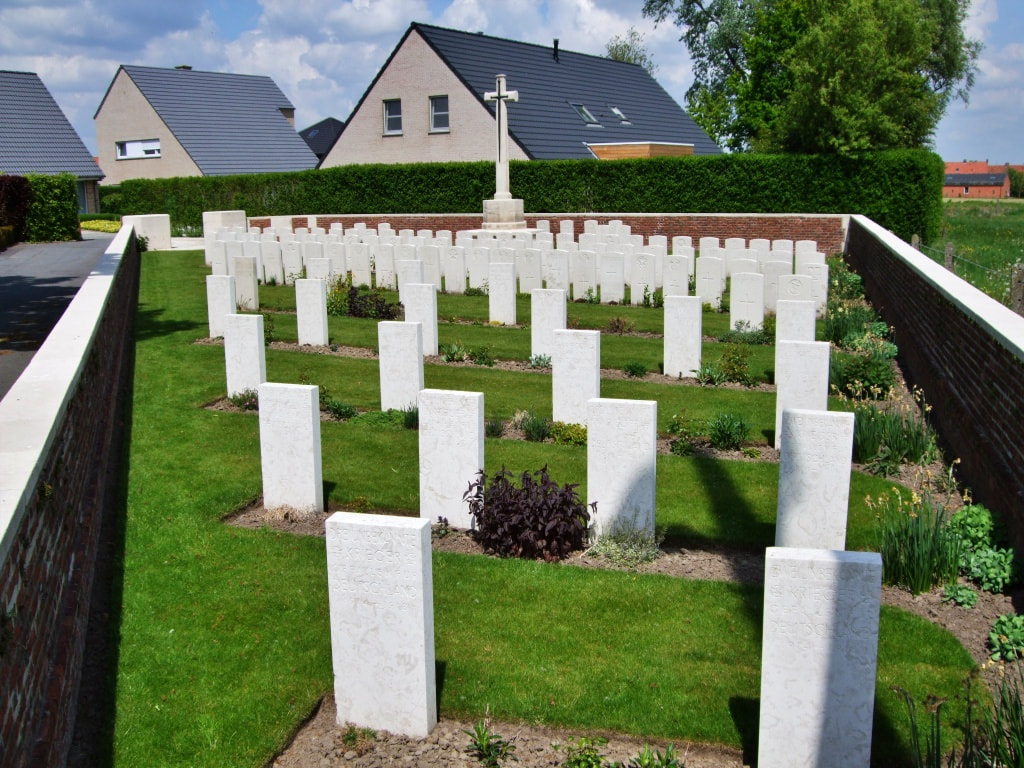 Ingoyghem Military Cemetery