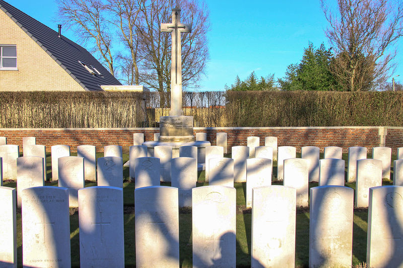 Ingoyghem Military Cemetery 