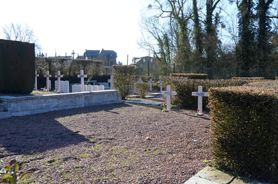 La Capelle-en-Thierache Communal Cemetery