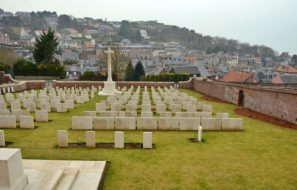 Le Tréport Military Cemetery