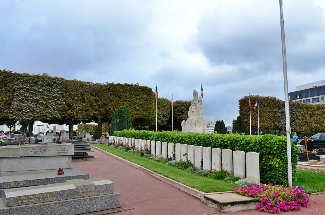 Levallois-Perret Communal Cemetery
