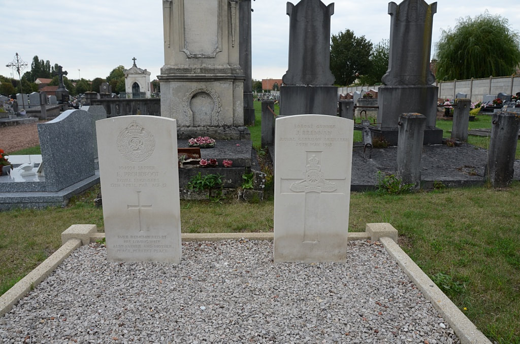 Longueau Communal Cemetery
