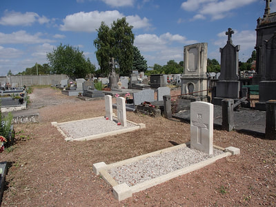Longueau Communal Cemetery