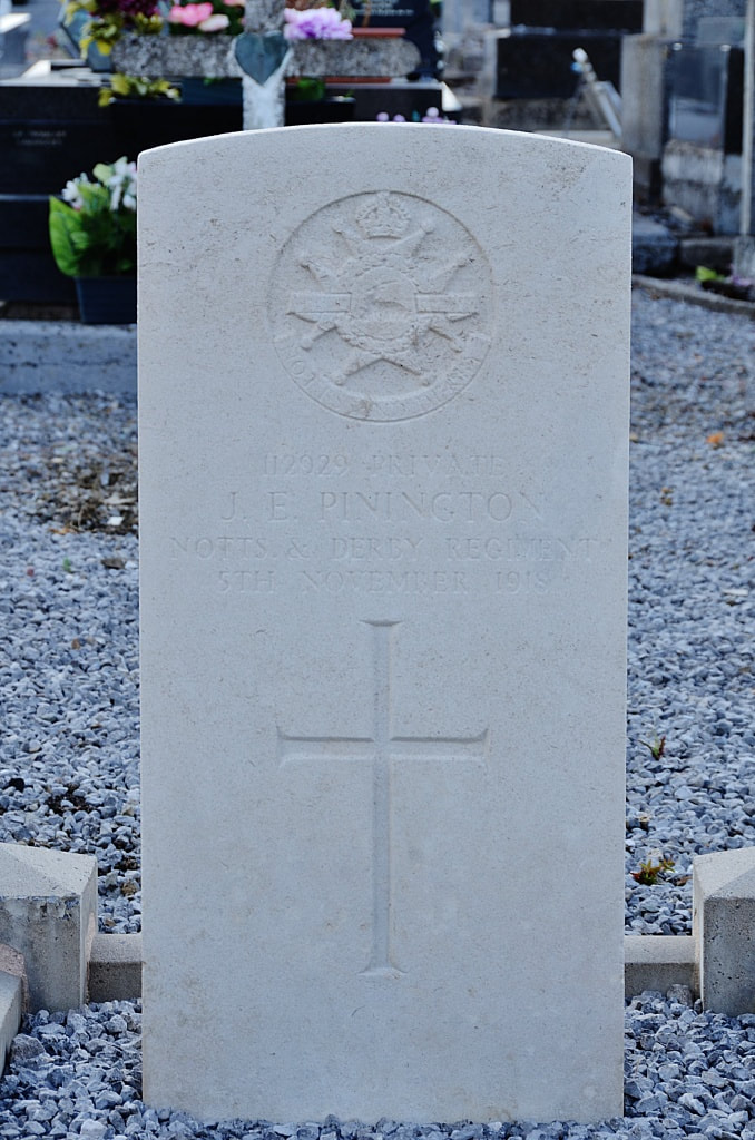 MAROILLES COMMUNAL CEMETERY