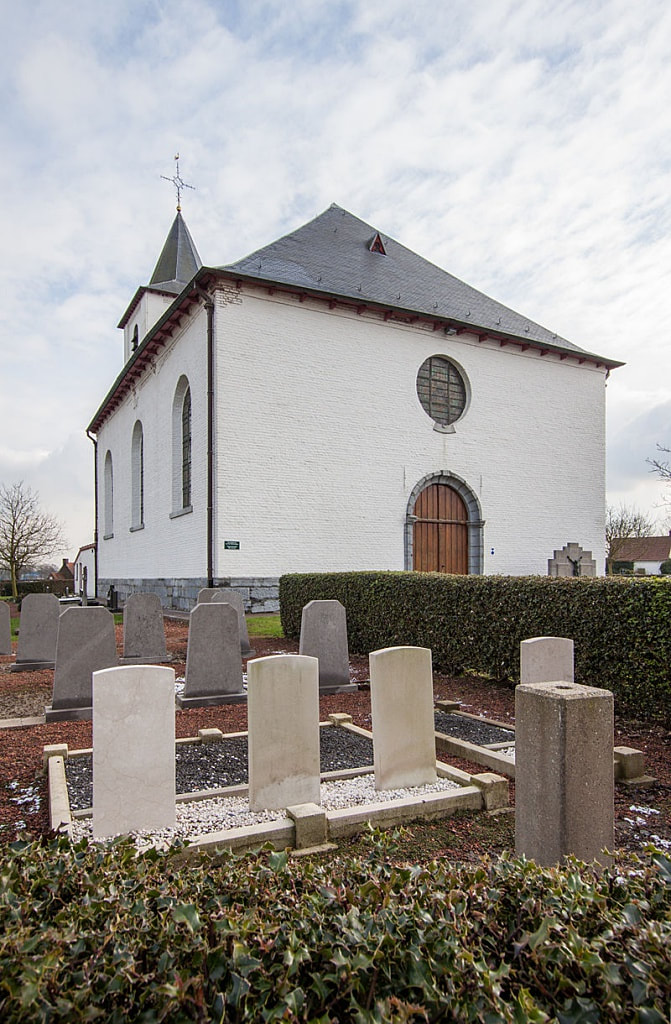 Moregem Churchyard