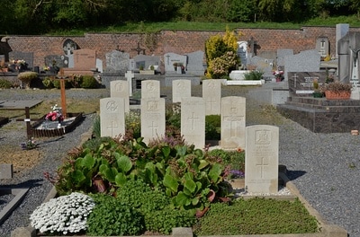 Nouvelles Communal Cemetery 