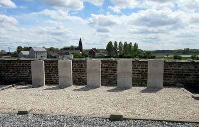 Obigies Communal Cemetery 