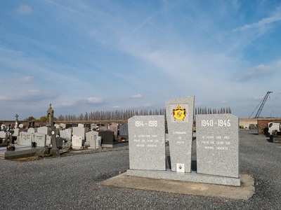 Pecq Communal Cemetery