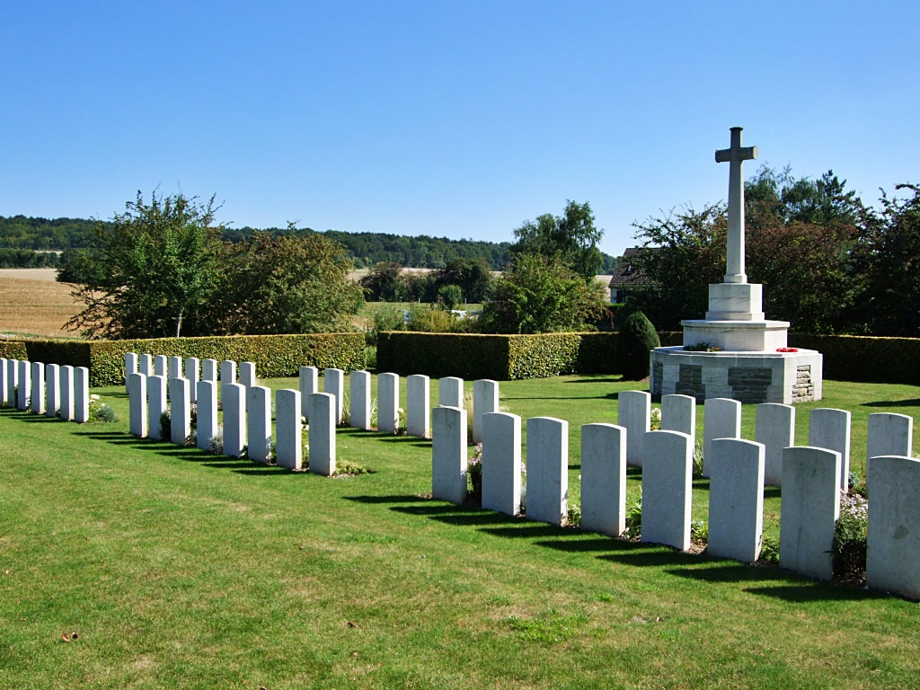 Pont-Rémy British Cemetery