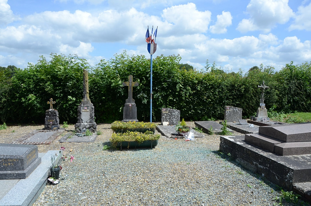 Prémont Communal Cemetery