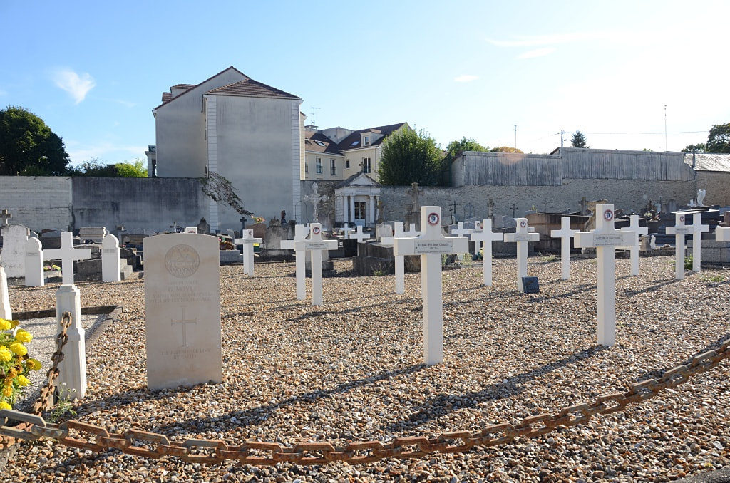 Rambouillet Communal Cemetery
