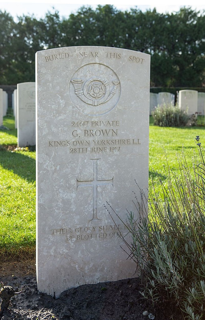 Ramscappelle Road Military Cemetery - G. Brown, KOYLI