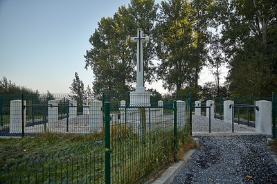 R.E. Grave, Railway Wood