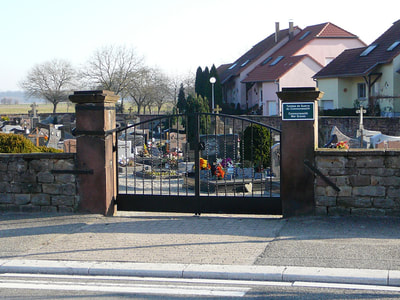 Roppenheim Communal Cemetery