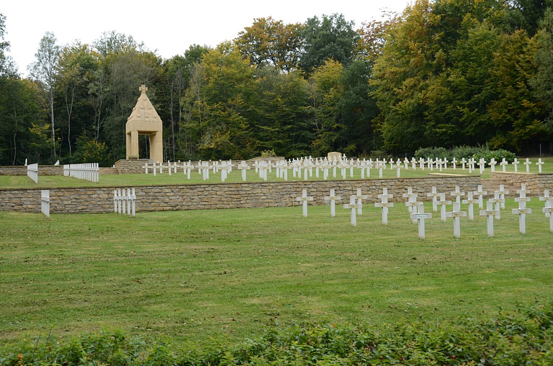 Rossignol-Orée de la Forêt French Military Cemetery