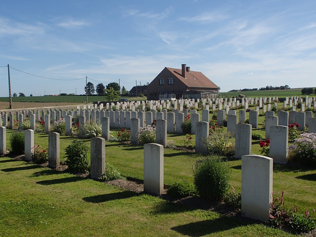 St. Quentin Cabaret Military Cemetery
