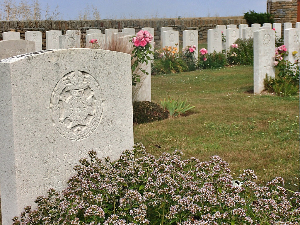 Suzanne Military Cemetery No. 3