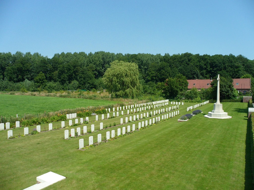 Underhill Farm Cemetery 
