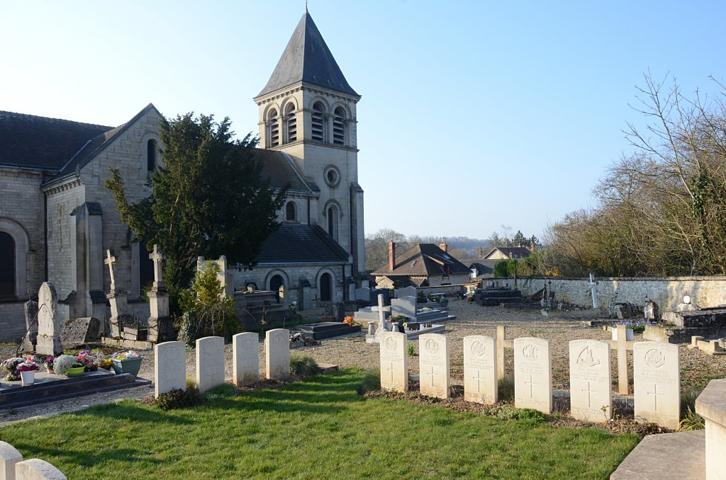 Vendresse Churchyard