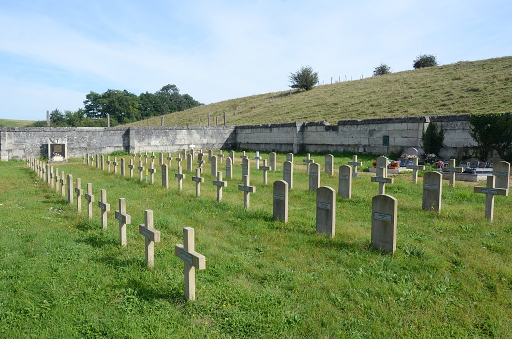 Vierzy Communal Cemetery