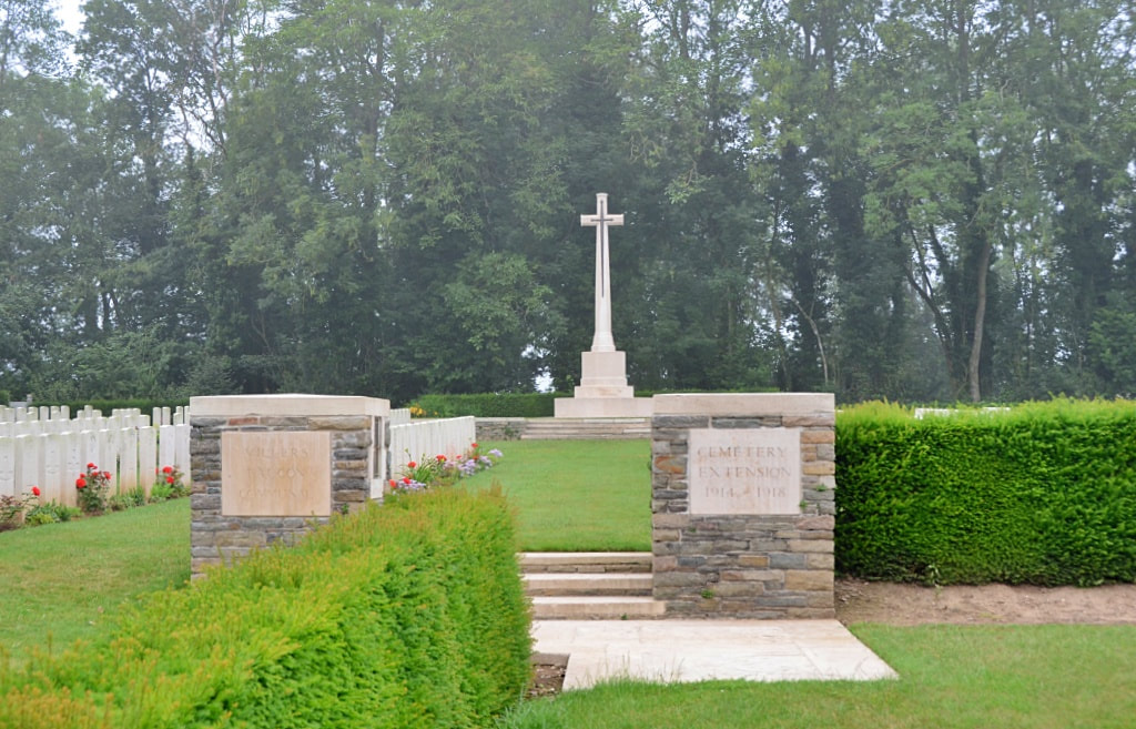 Villers-Faucon Communal Cemetery Extension