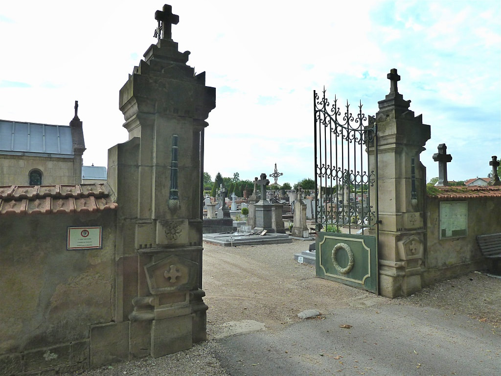 Vittel Communal Cemetery