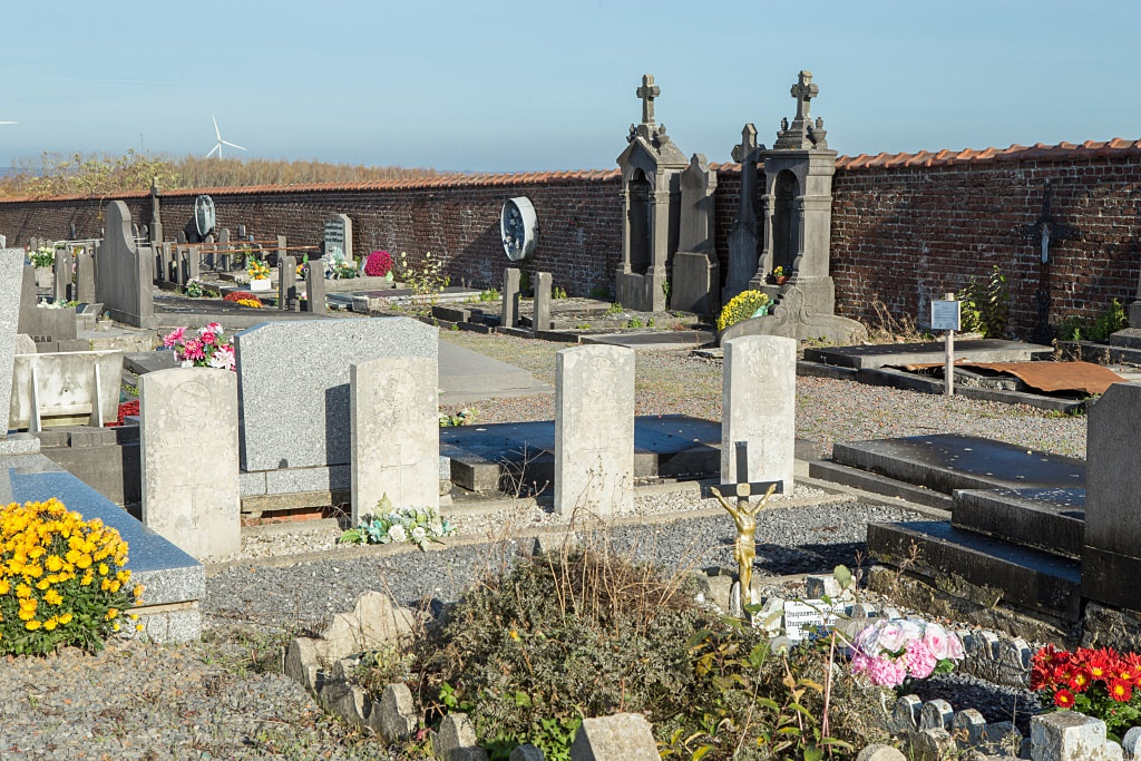 Wiheries Communal Cemetery