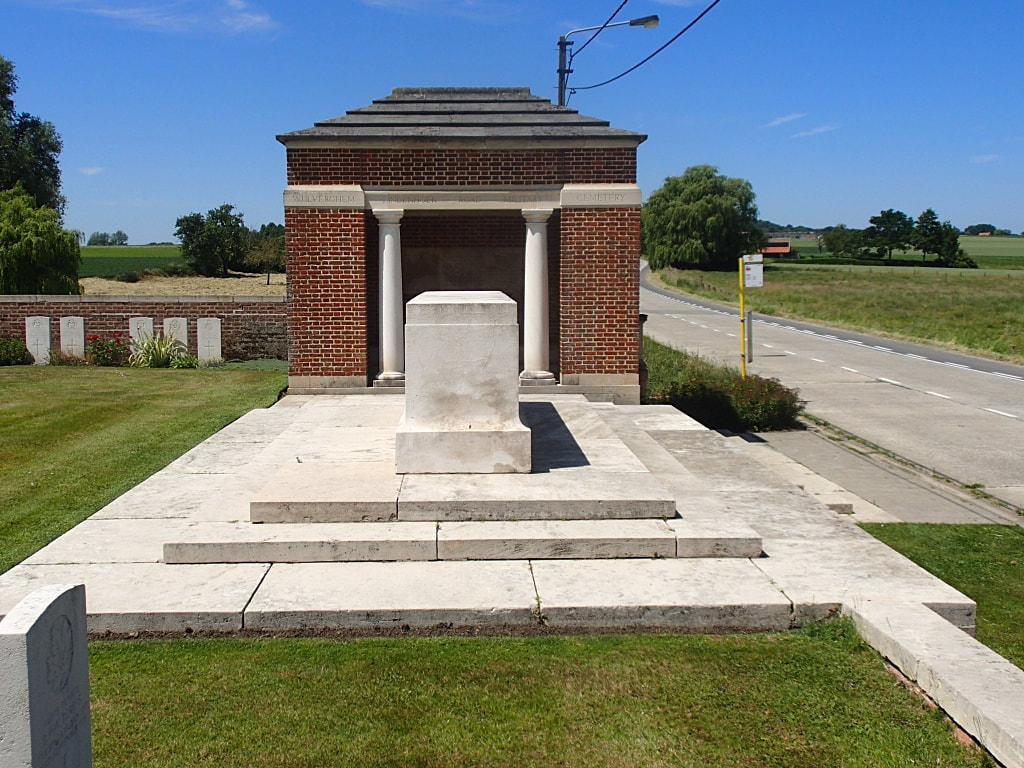 ​Wulverghem-Lindenhoek Road Military Cemetery