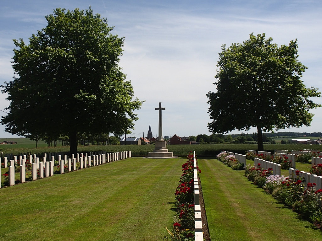 Wulverghem-Lindenhoek Road Military Cemetery